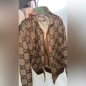 Brand new Gucci jacket bought it for $3,000 letting it go for $$2,000